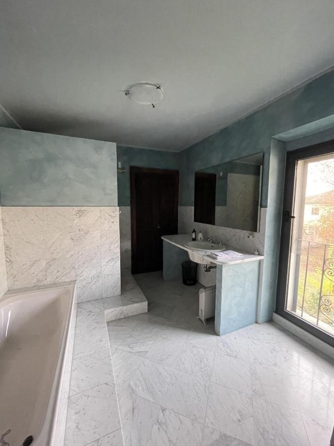Affascinante Casale Brambilla Vicino Pavia Villa San Zenone al Po Dış mekan fotoğraf