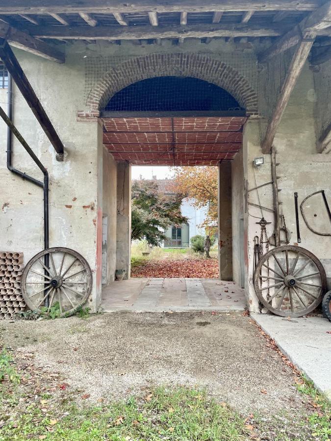 Affascinante Casale Brambilla Vicino Pavia Villa San Zenone al Po Dış mekan fotoğraf