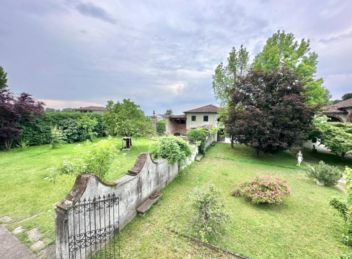 Affascinante Casale Brambilla Vicino Pavia Villa San Zenone al Po Dış mekan fotoğraf